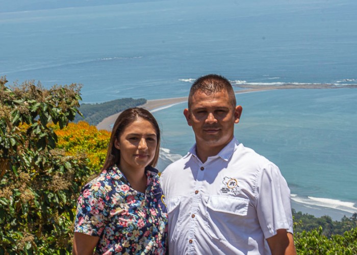 Juan Pablo Porras Montero and his wife Suyen